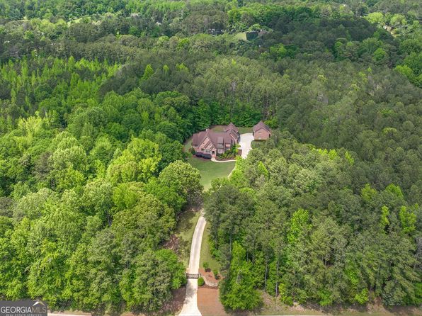 210 Short Rd, Sharpsburg, GA 30277