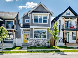 673 E Livingston Way NE, Calgary, AB T3P 1N8