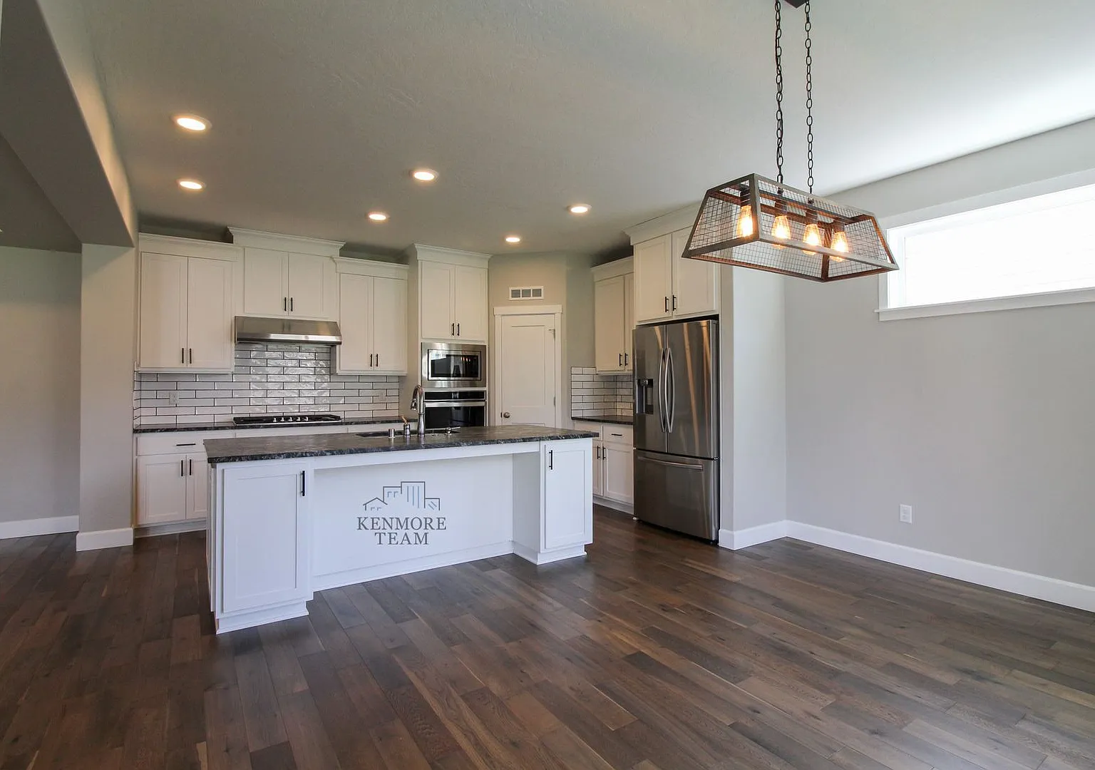 3 Bedroom, 2 Bath Home in Pasco — Photo 4