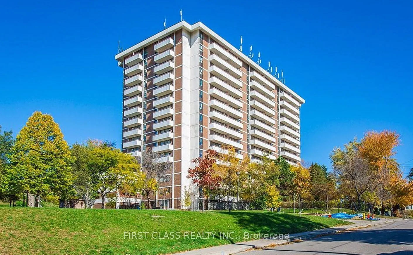 1 bed, $2,000 — Photo 2
