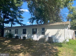 10953 N Colonial Dr, Laurel, DE 19956