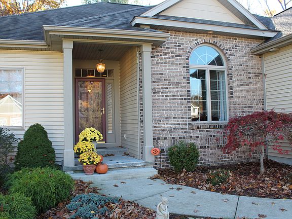 2nd image of 13804 Lake Sedge Dr