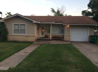 320 W 2nd Ave, Bristow, OK 74010