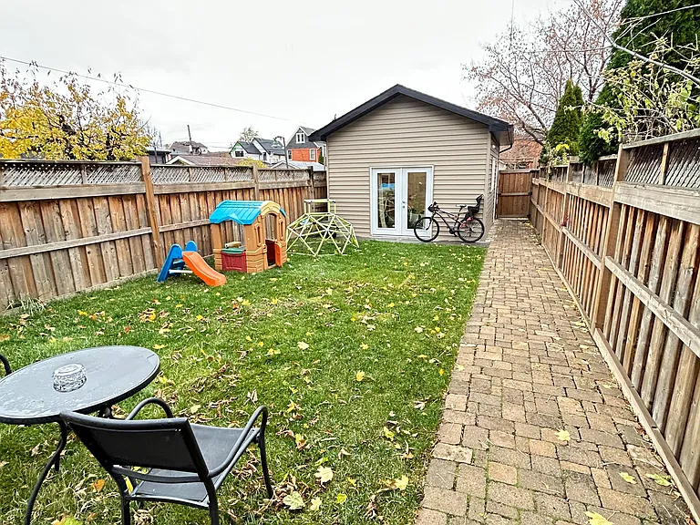 377 Cumberland Ave — Photo 31