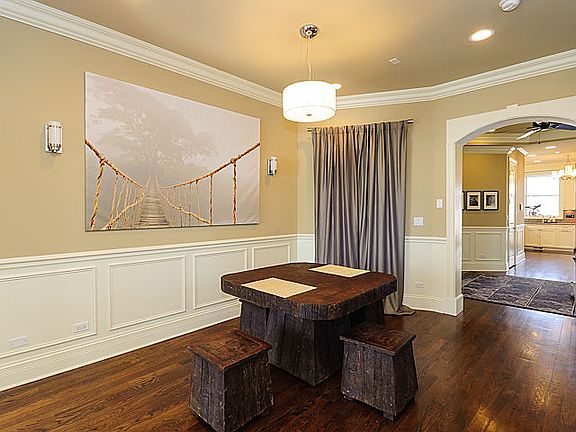 4th image of 4471 S Lake Park Ave