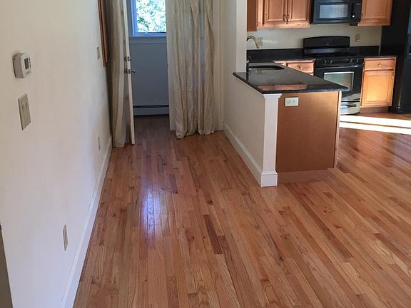 2nd image of 11 Choate St