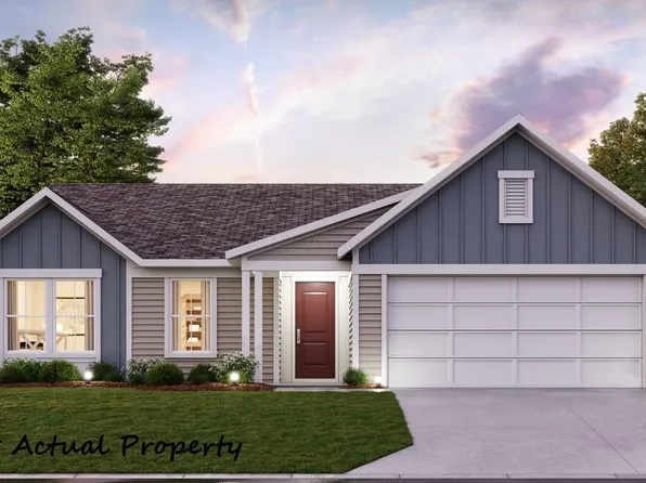 1562 Georgia Rd, Circleville, OH 43113