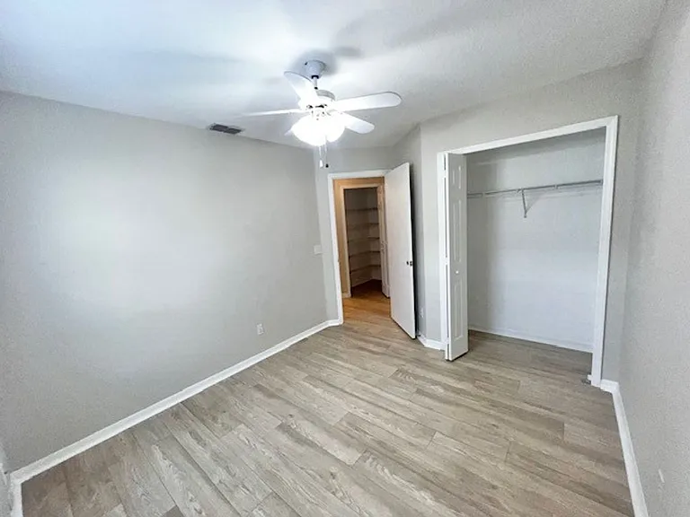 2024 Donegan Pl — Photo 38