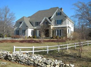 1522 Riverbank Rd, Stamford, CT 06903