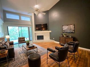 8200 Neely Dr APT 205, Austin, TX 78759