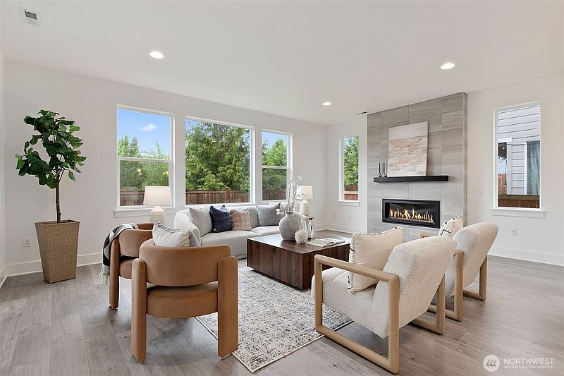 2nd image of 23546 SE 271st Street
