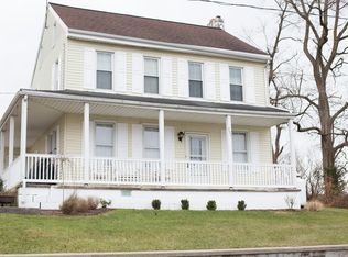 797 Old Line Rd, Manheim, PA 17545