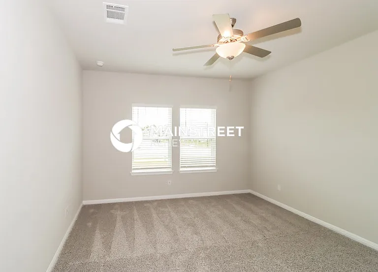 901 East St — Photo 14