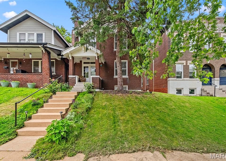 1st image of 3522 Giles Ave