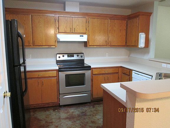 4th image of 108 S Bluebonnet Dr