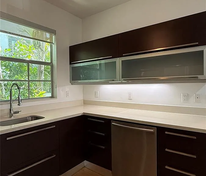 2031 N Meridian Ave #4 — Photo 7