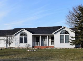 705 McLaughlin St, Eaton Rapids, MI 48827