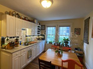 4440 Washington St APT 1R, Boston, MA 02131
