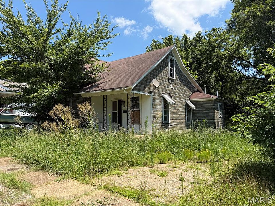 1st image of 810 Cole Ave