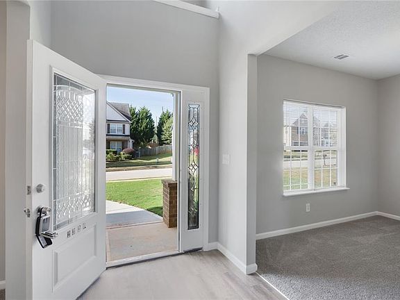 2nd image of 2320 Park Estates Dr