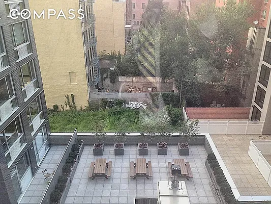 Rented by Compass | media 10
