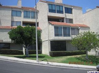 1900 Vine St APT 106, Los Angeles, CA 90068