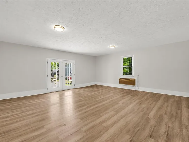 5722 Port Dr — Photo 28