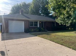 2924 Royal Dr, Owensboro, KY 42301