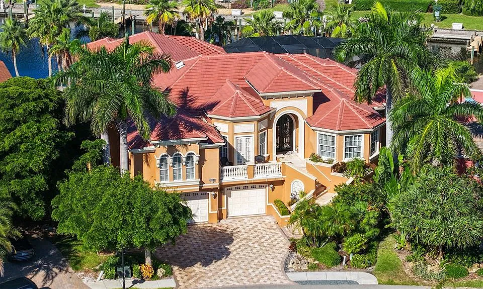 12614 Baypointe Ter