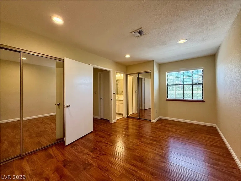 5923 Laredo St — Photo 39
