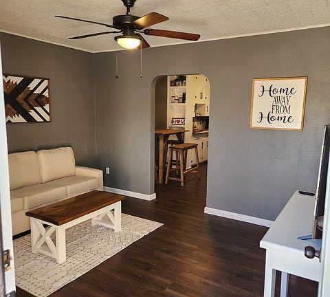 2nd image of 415 N Harvey St APT 1