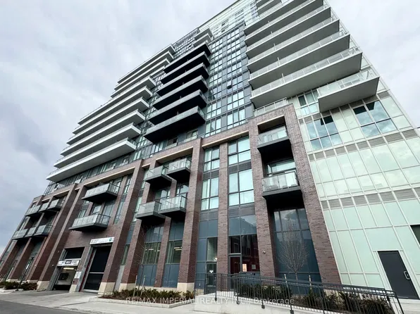 10 Honeycrisp Cres, Vaughan, ON
