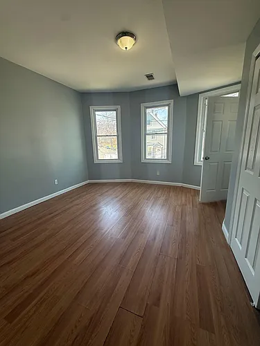 44 Durand Pl Photo 1