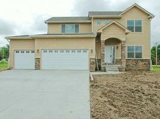 3682 NW 169th St, Clive, IA 50323