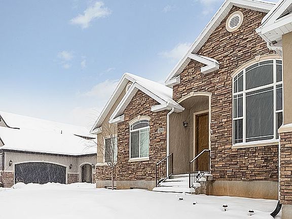2nd image of 1213 S River View Dr