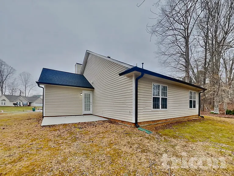 105 Haven Grove Trl — Photo 20