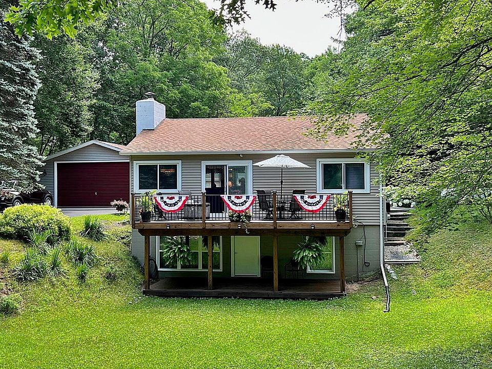 1st image of 15808 Pretty Lake Dr