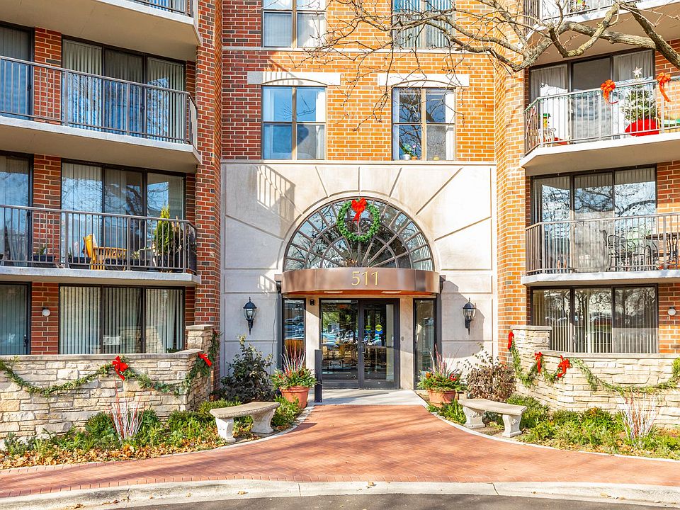 1st image of 511 Aurora Ave Unit 202