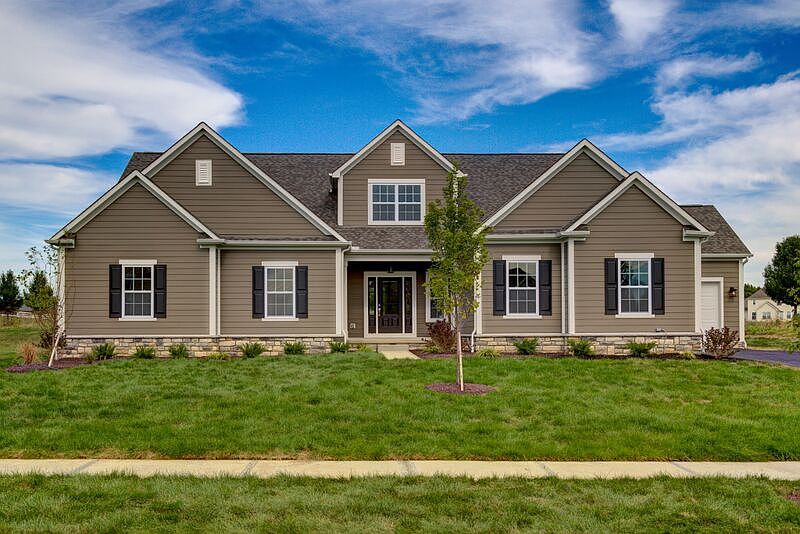 1st image of 7422 New Albany Links Dr