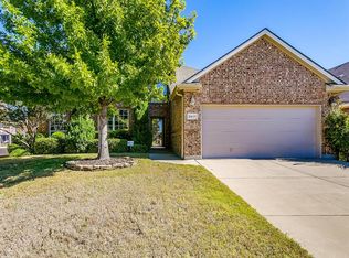 8617 Deepwood Ln, Fort Worth, TX 76123