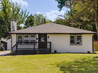 2716 Pioneer Rd, Shively, KY 40216