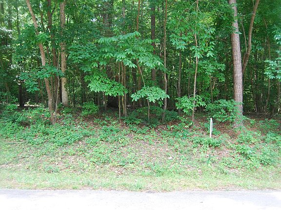2nd image of 107 White Horse Dr #2931