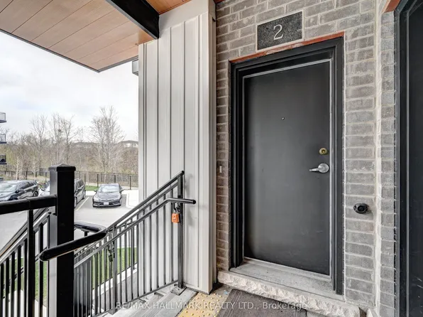 405 Myers Rd #2, Cambridge, ON N1P 0B6