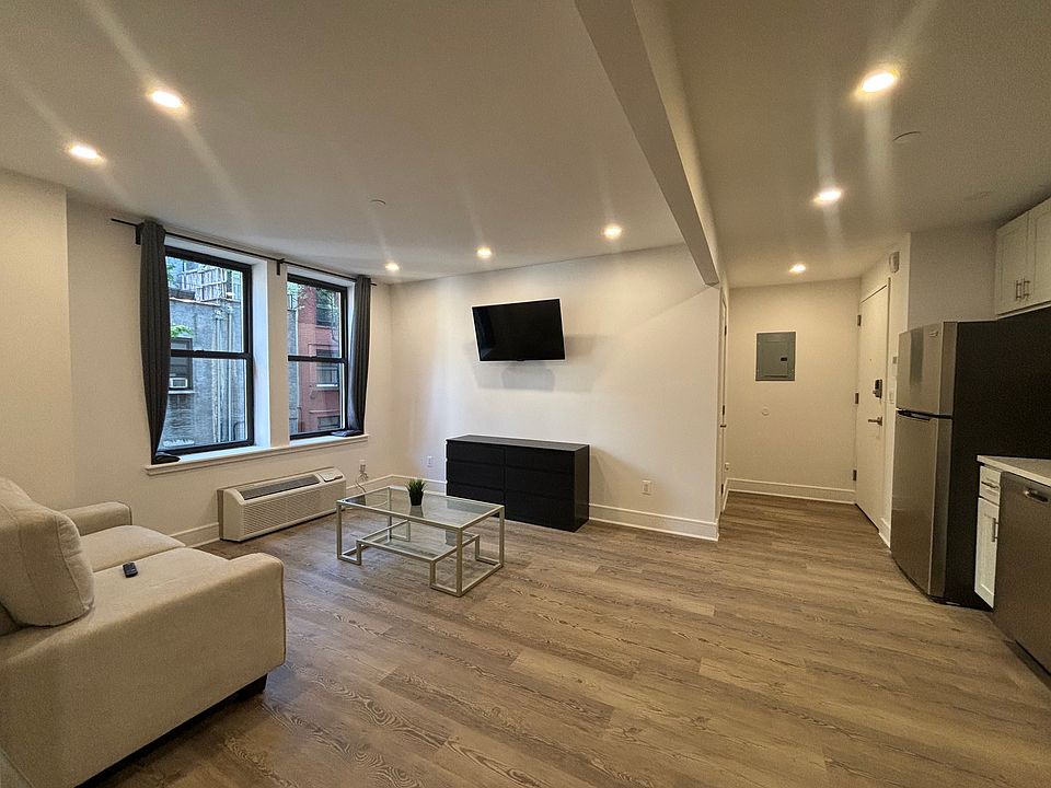 1st image of 45 W 81st St #8M