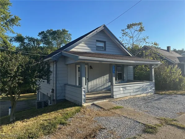 11021 Lincoln St SE, East Canton, OH 44730