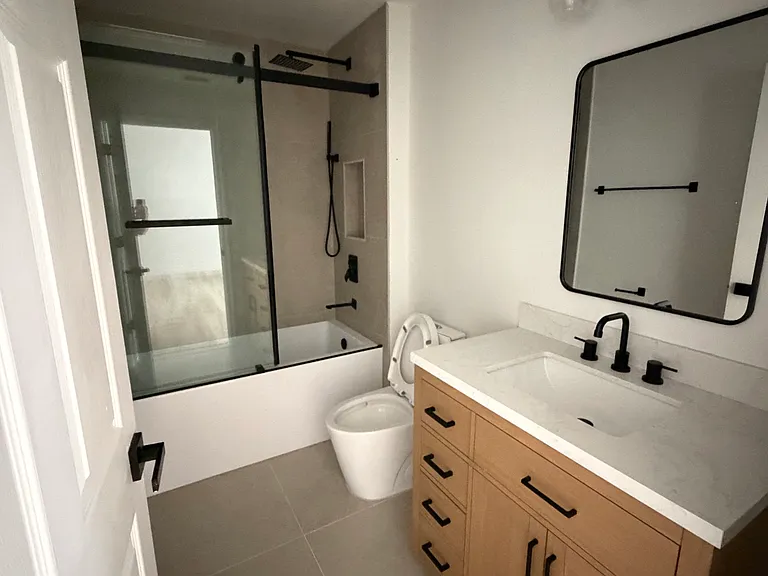 939 Dora Ave #C — Photo 11