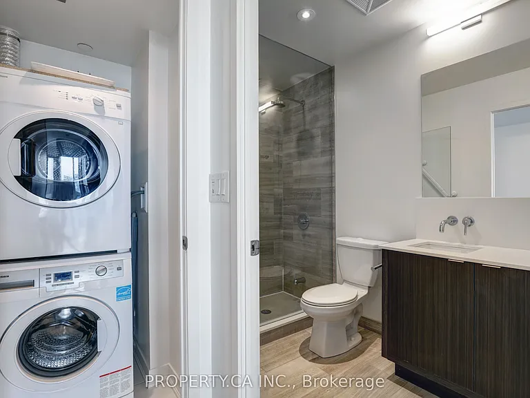 88 Harbour St #6706 — Photo 25