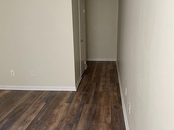 4th image of 4901-37 Stenton Ave #L5