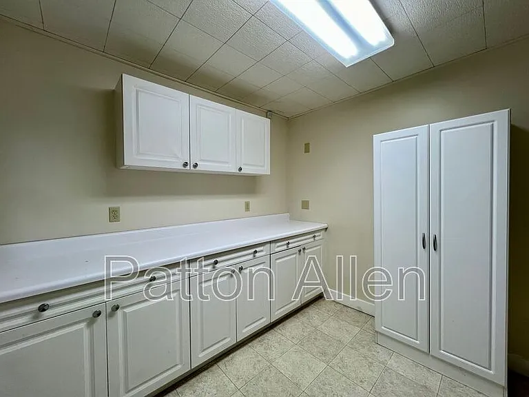 1 Middlemont Ave — Photo 21