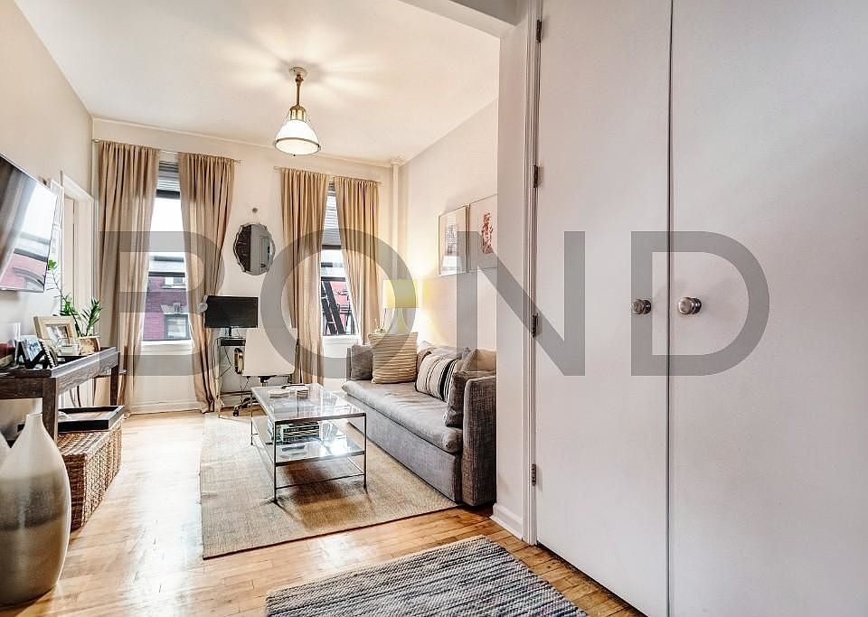 2nd image of 110 Thompson St APT 4A